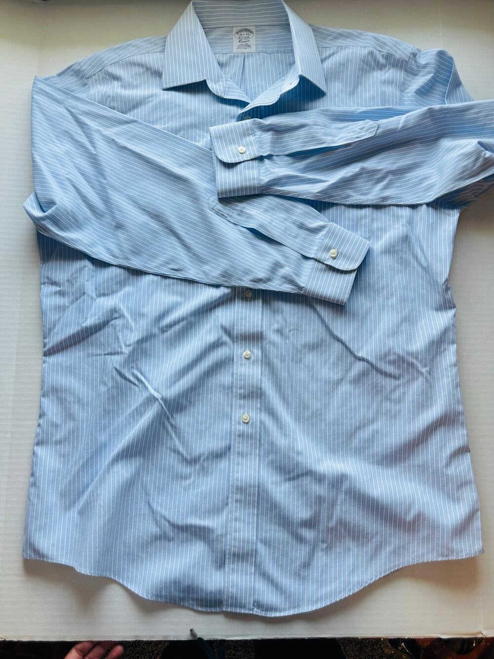 Brooks Brothers Classic Light Blue and White Striped Dress Shirt Size 16 1/2-34